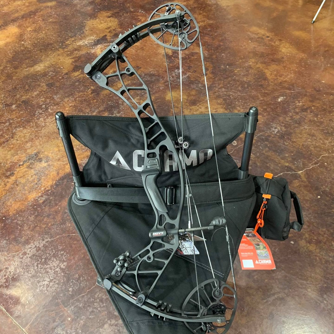 Hoyt Alpha Axius Compound Hunting Bow - Image 3